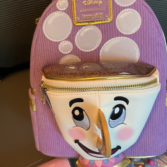 Sold out Chip loungefly backpack - Picture 2 of 5